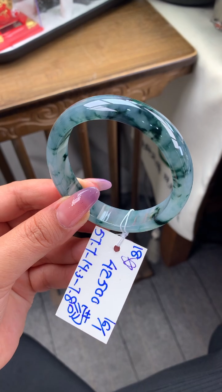 【闪购商品】翡翠手镯未镶嵌手镯