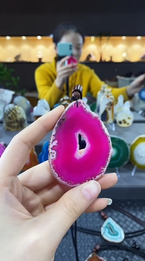 未镶嵌颈饰玛瑙/玉髓村*玛瑙