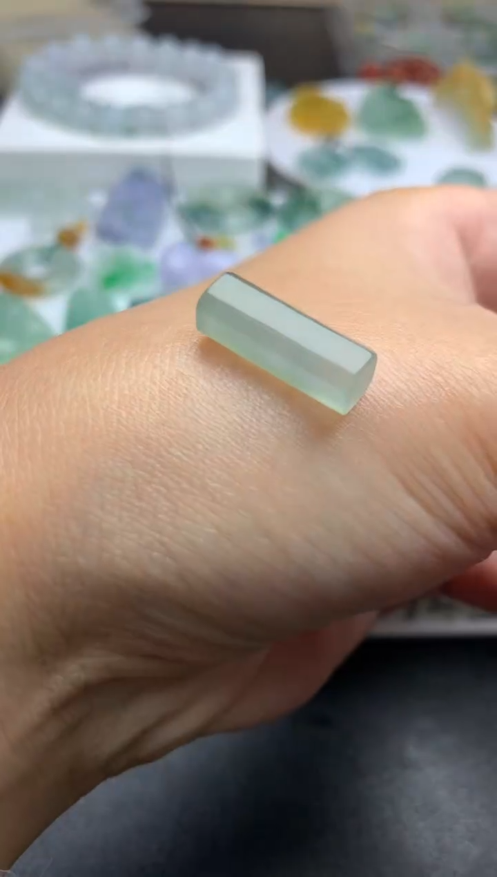 【闪购商品】定制翡翠未镶嵌毛货