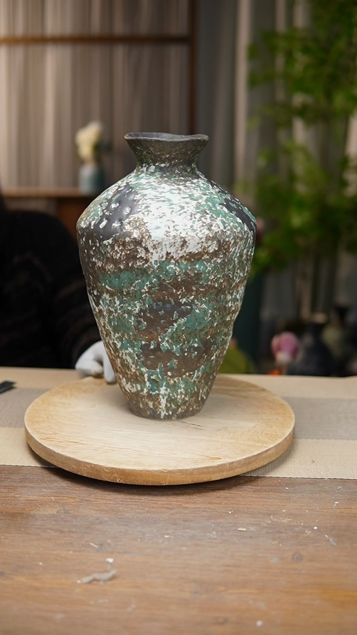 【闪购商品】陶瓷   花器涂鸦绿高脚