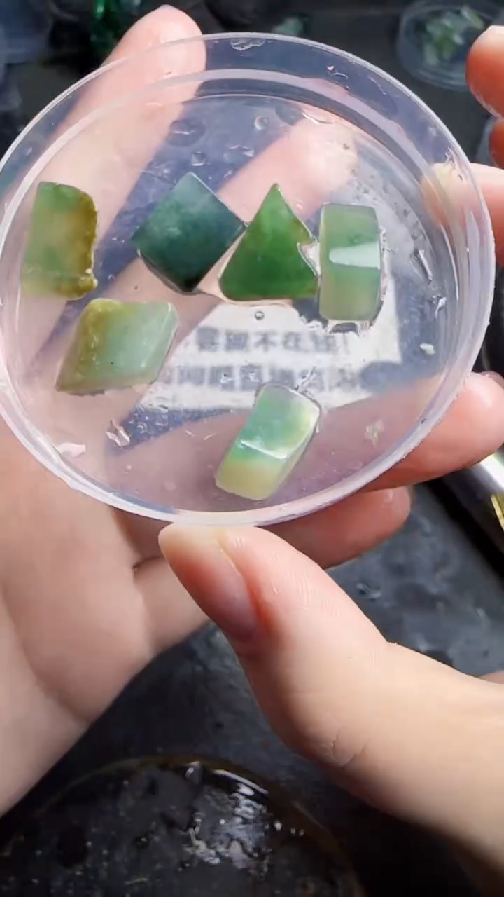 未镶嵌挂件翡翠天然翡翠106