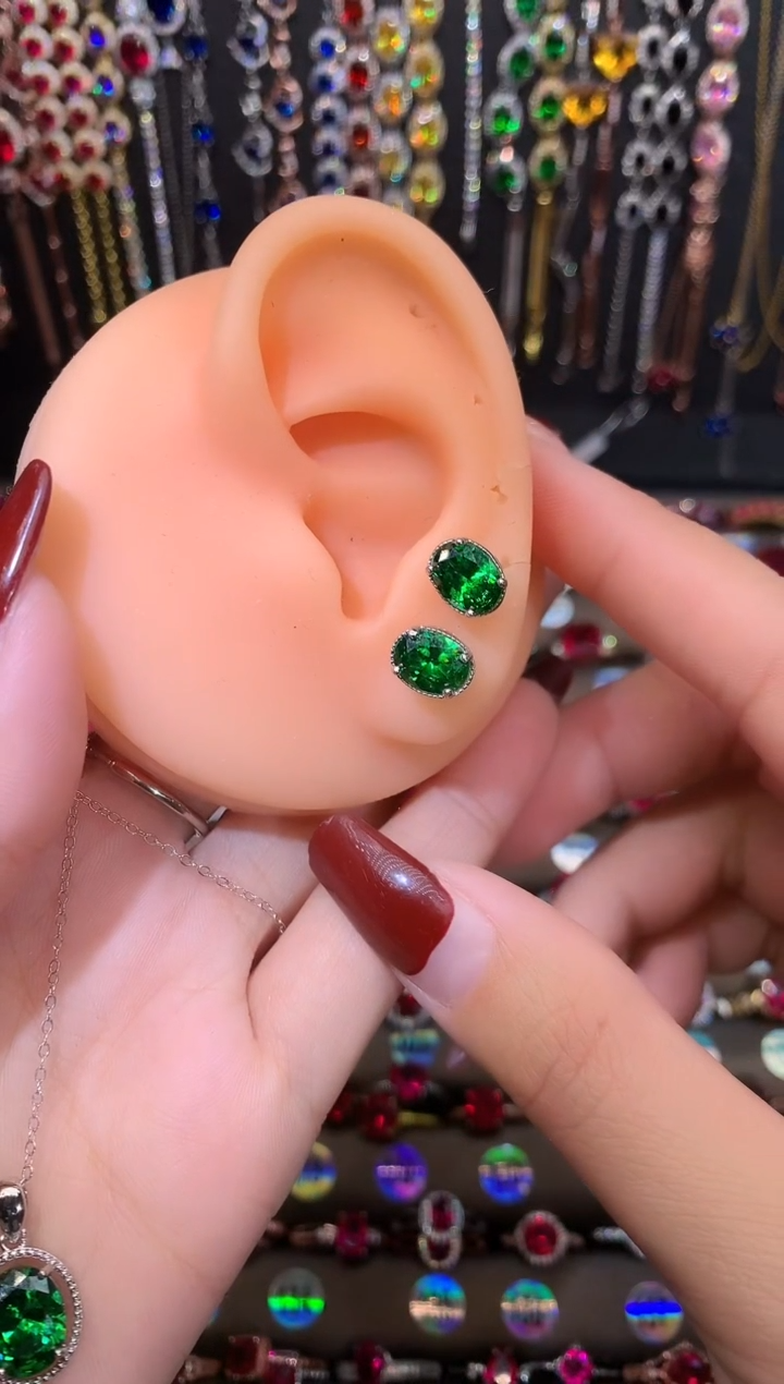 【闪购商品】透辉石耳坠银S925镶嵌银色