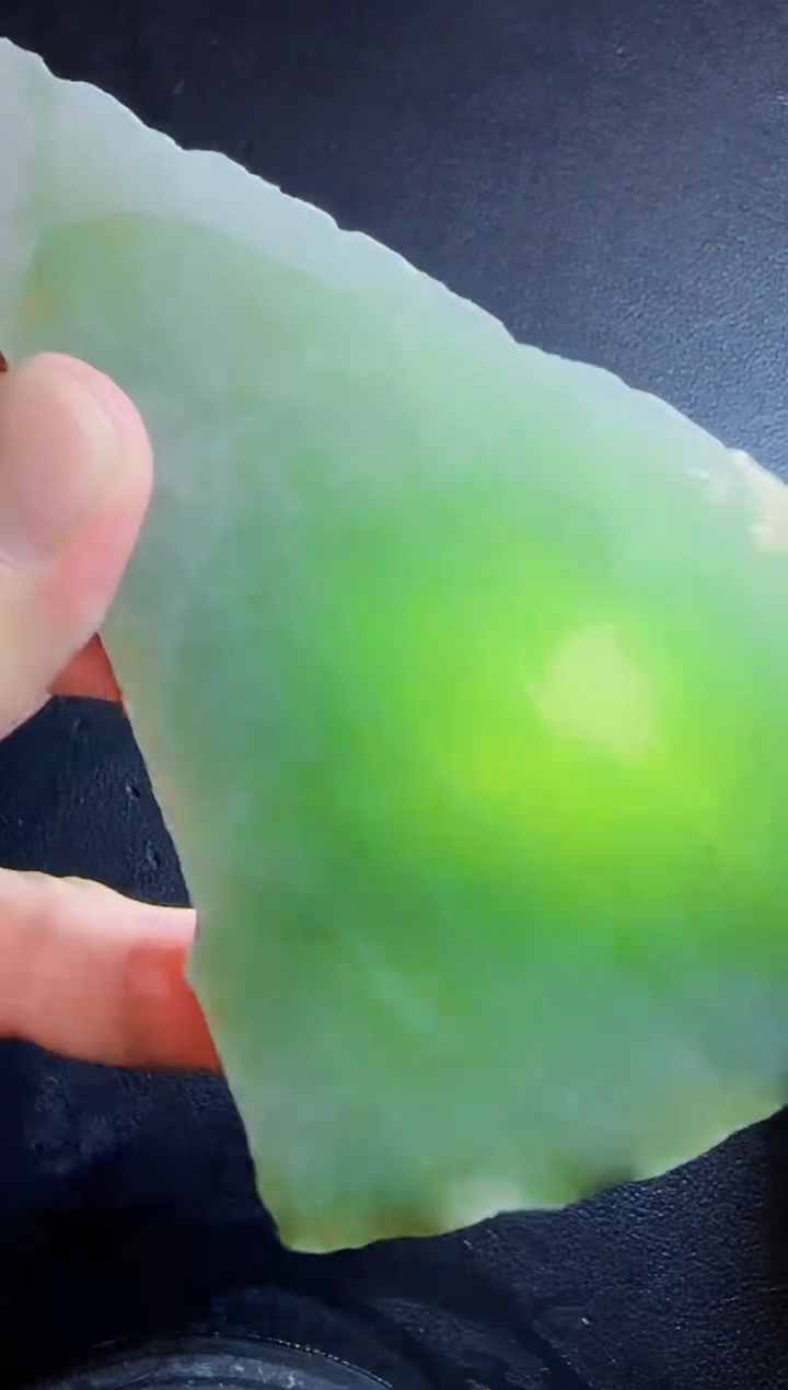 翡翠未镶嵌挂件509翡翠