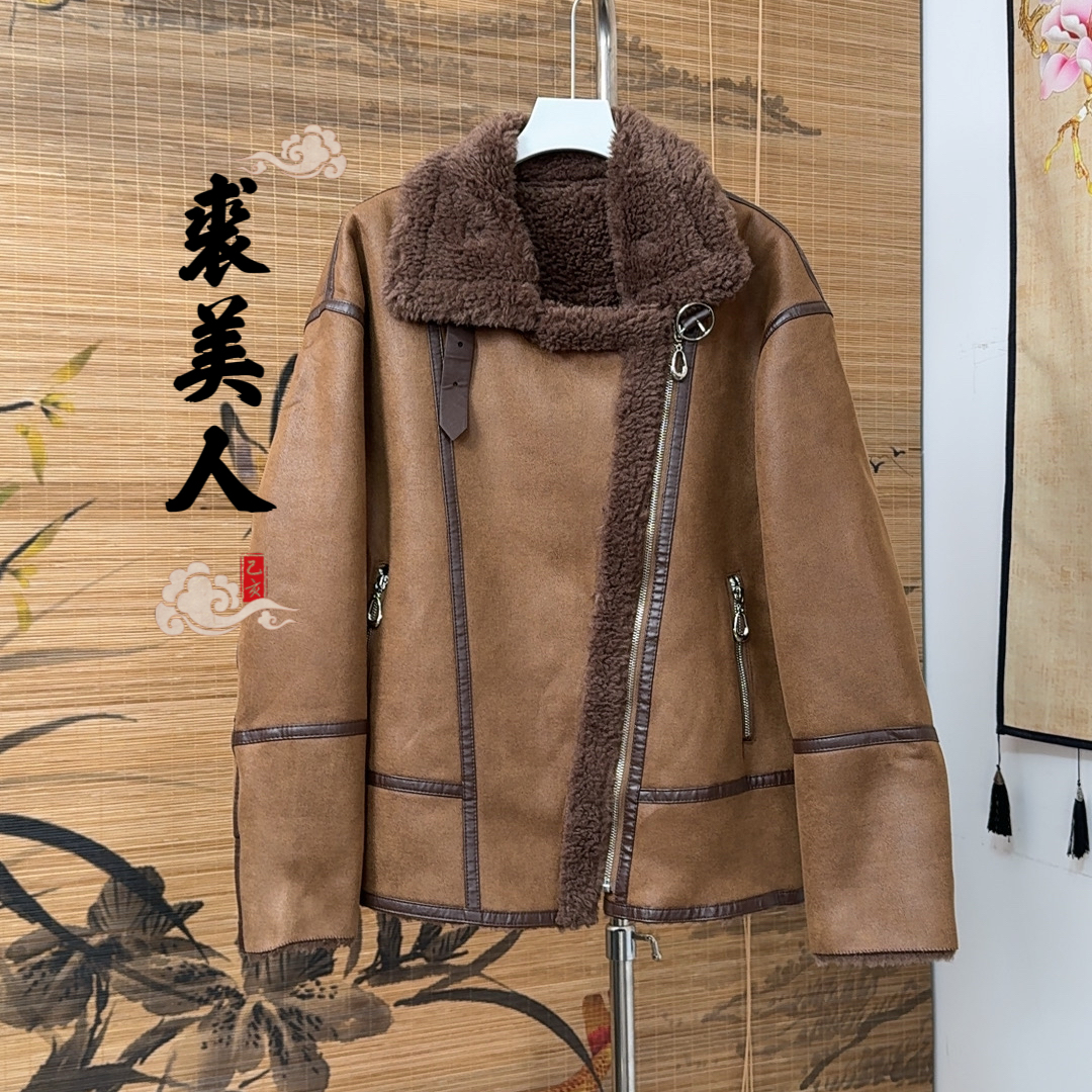 星7751）冬季款女保暖羊毛外套冬季牛角扣短外套秋冬大衣纯色