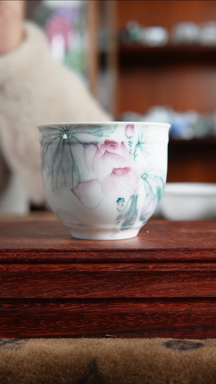 【闪购商品】其他玉泥竹节荷花缸杯