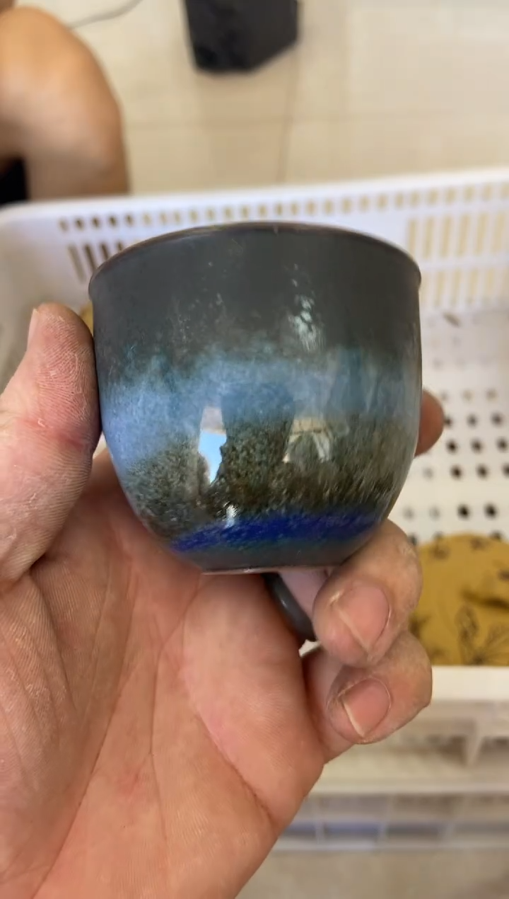 杯无运费险有瑕疵的摄影的产品有使用过的痕迹有点脏介意勿拍
