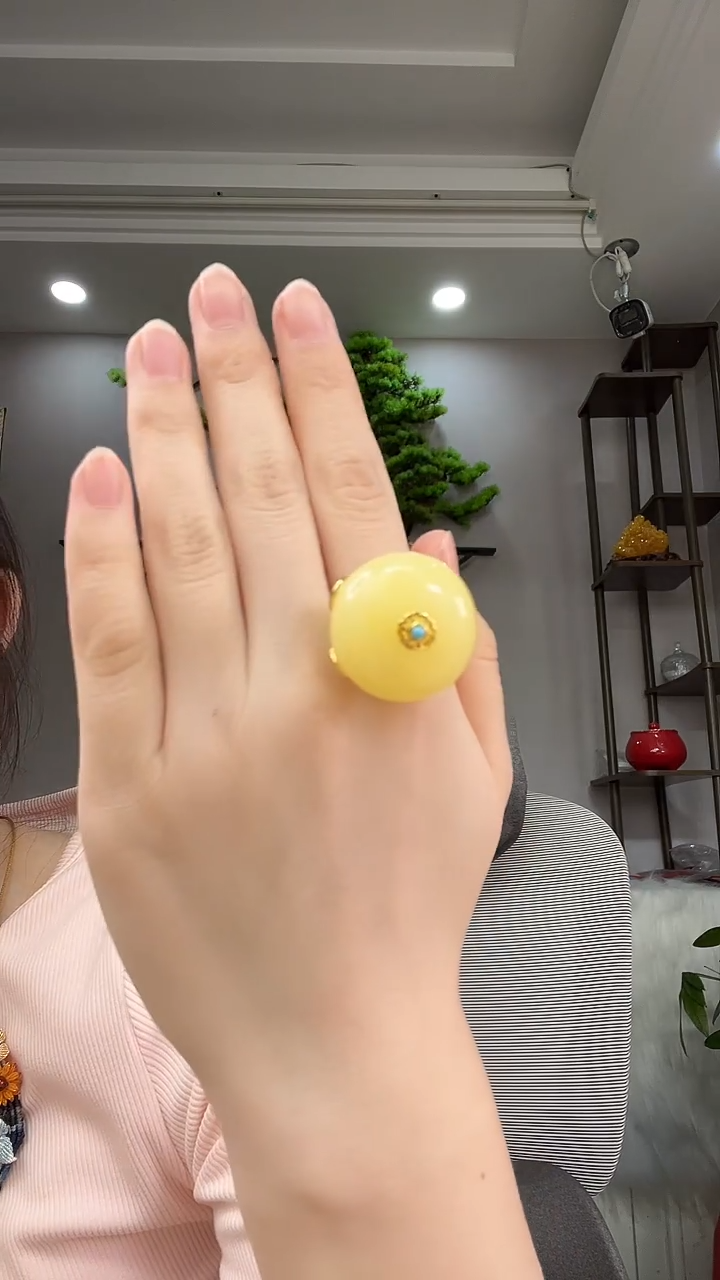 未镶嵌琥珀戒指戒指