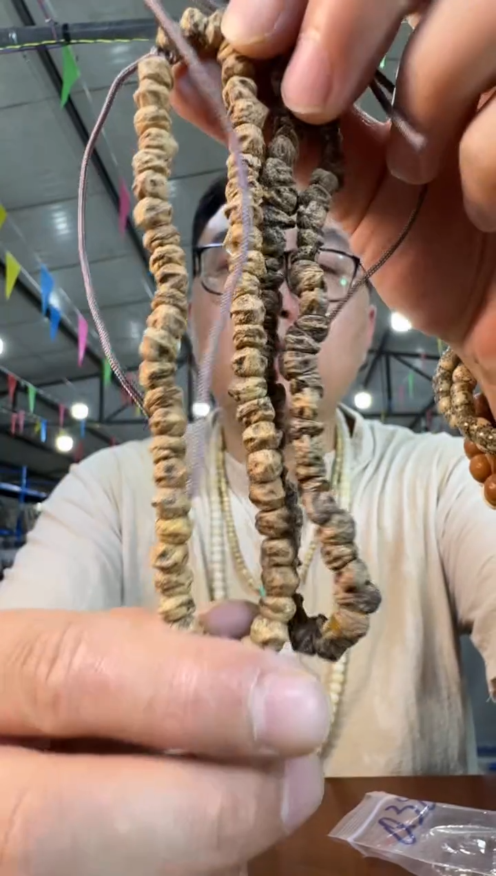 柏香籽/百香籽手串Z39百香籽