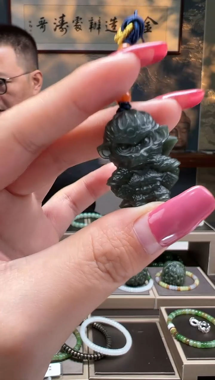 【闪购商品】和田玉挂件未镶嵌黑悟空