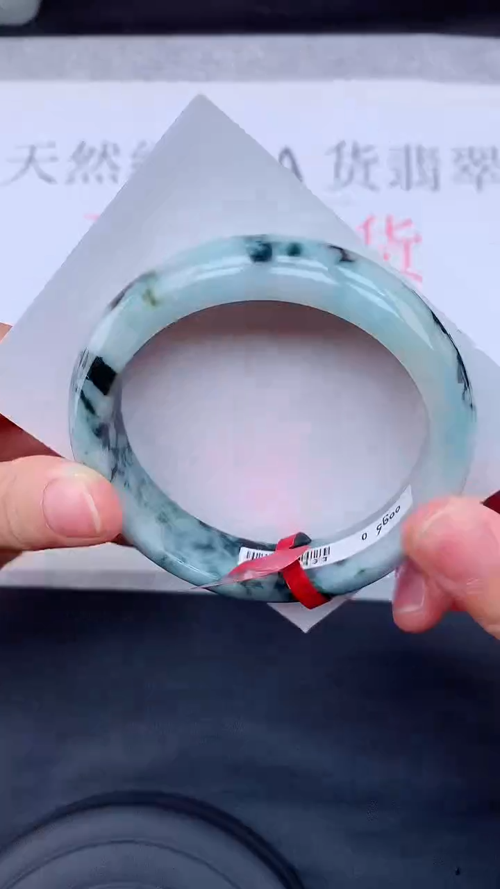 【闪购商品】翡翠手镯未镶嵌1111111111
