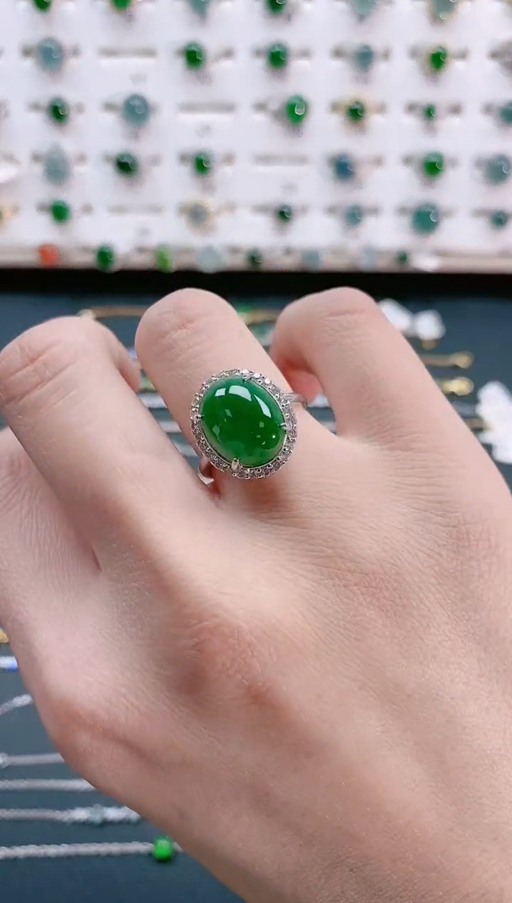 【闪购商品】翡翠戒指银S925镶嵌天然翡翠