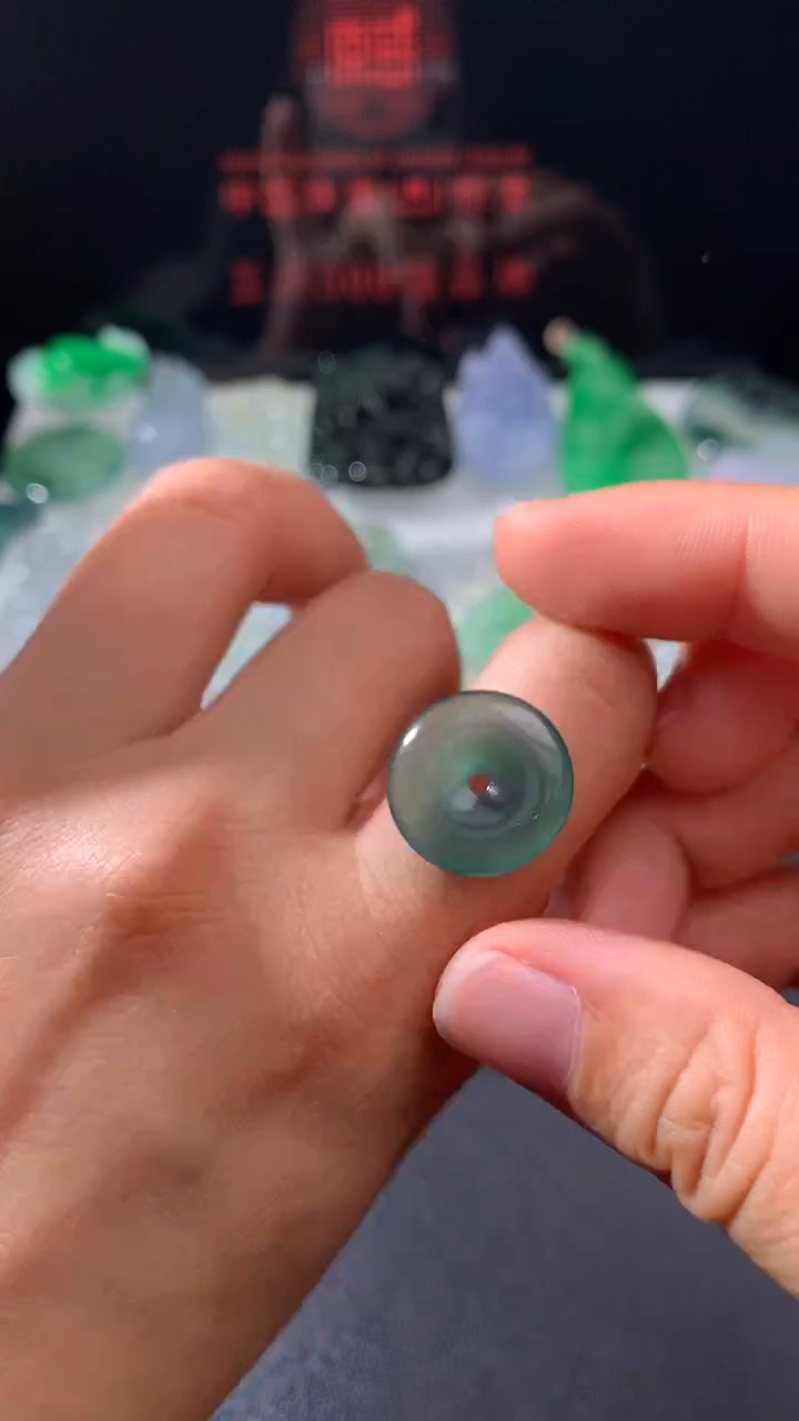 未镶嵌定制翡翠   