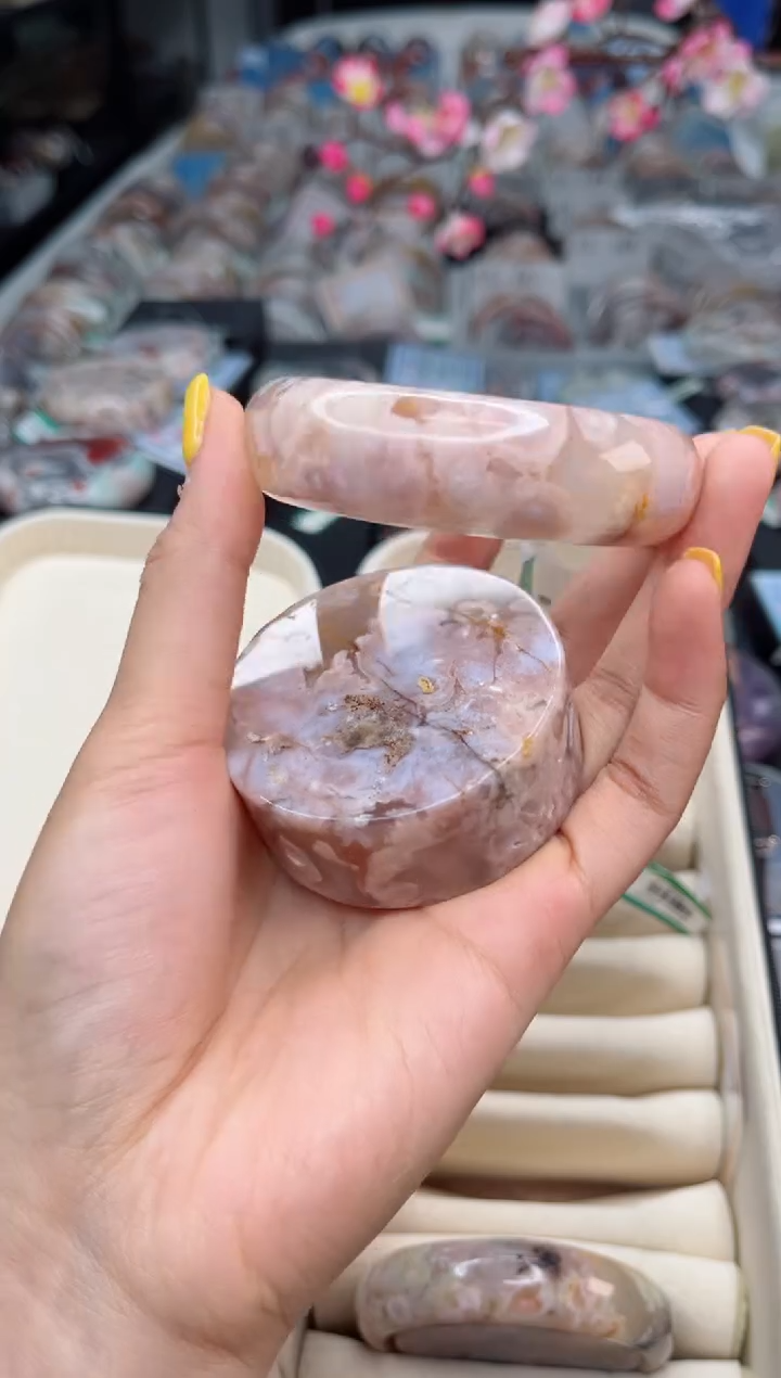 石英质玉未镶嵌手镯58圈口（赠送镯心）6330073