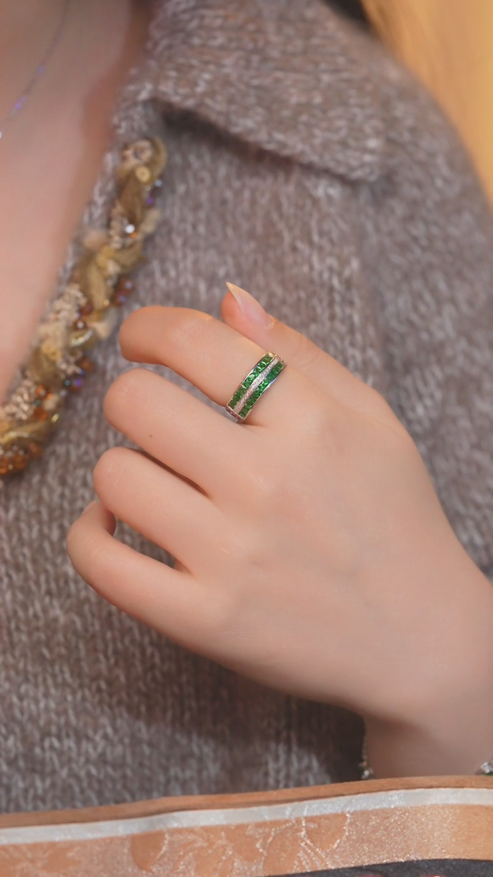 【闪购商品】石榴石（沙弗莱）戒指18K金镶嵌@@U7615