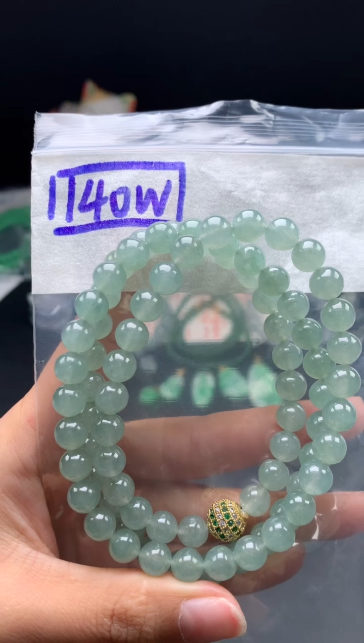 18K金镶嵌挂件翡翠一*1