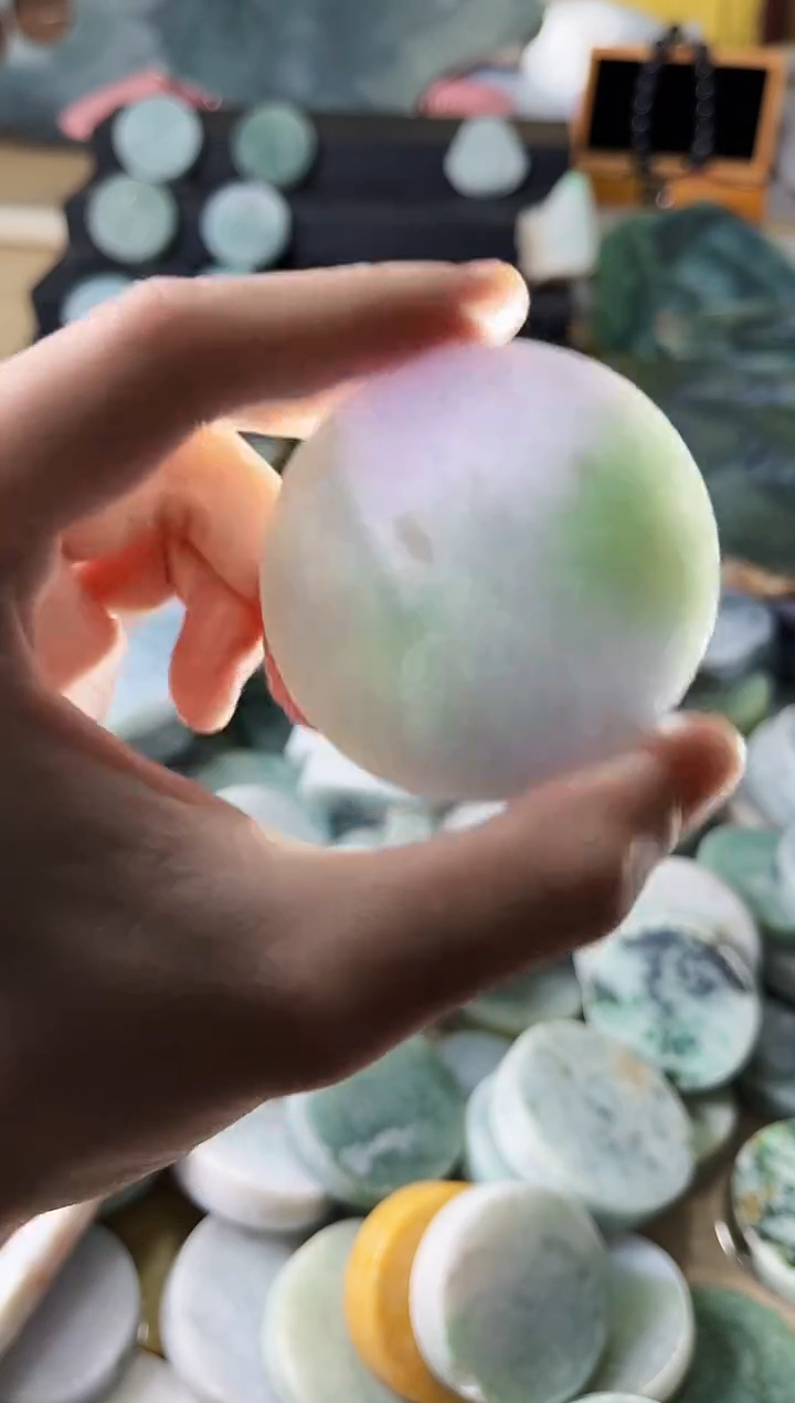 【闪购商品】翡翠颈饰未镶嵌A货吴平930