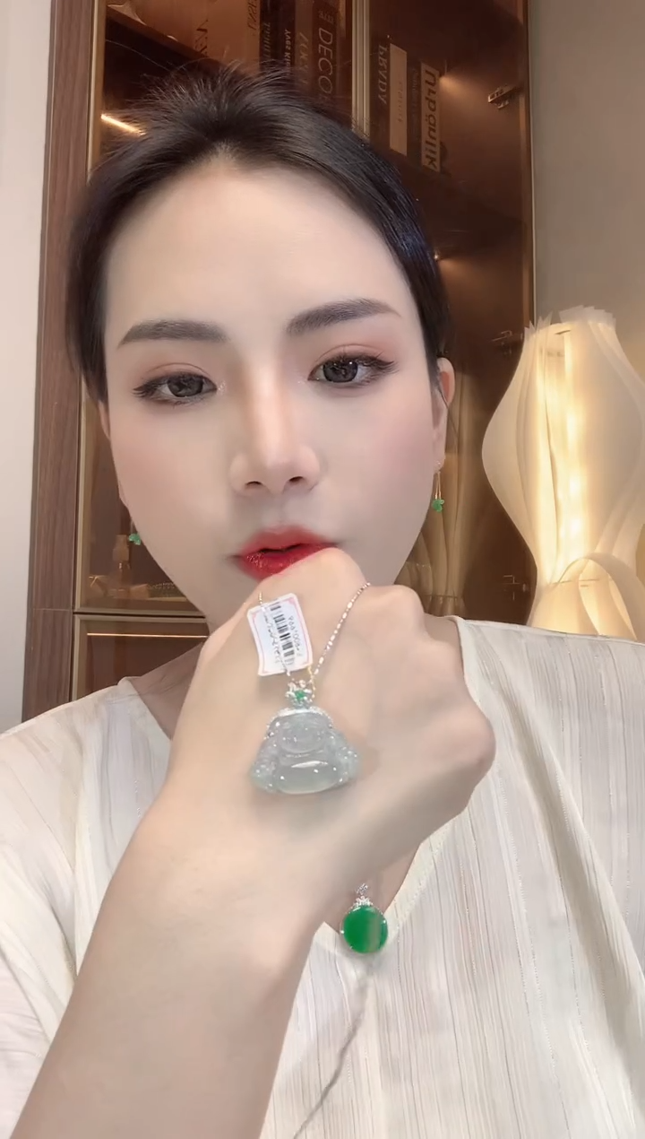 翡翠18K金镶嵌吊坠(不含链)A19