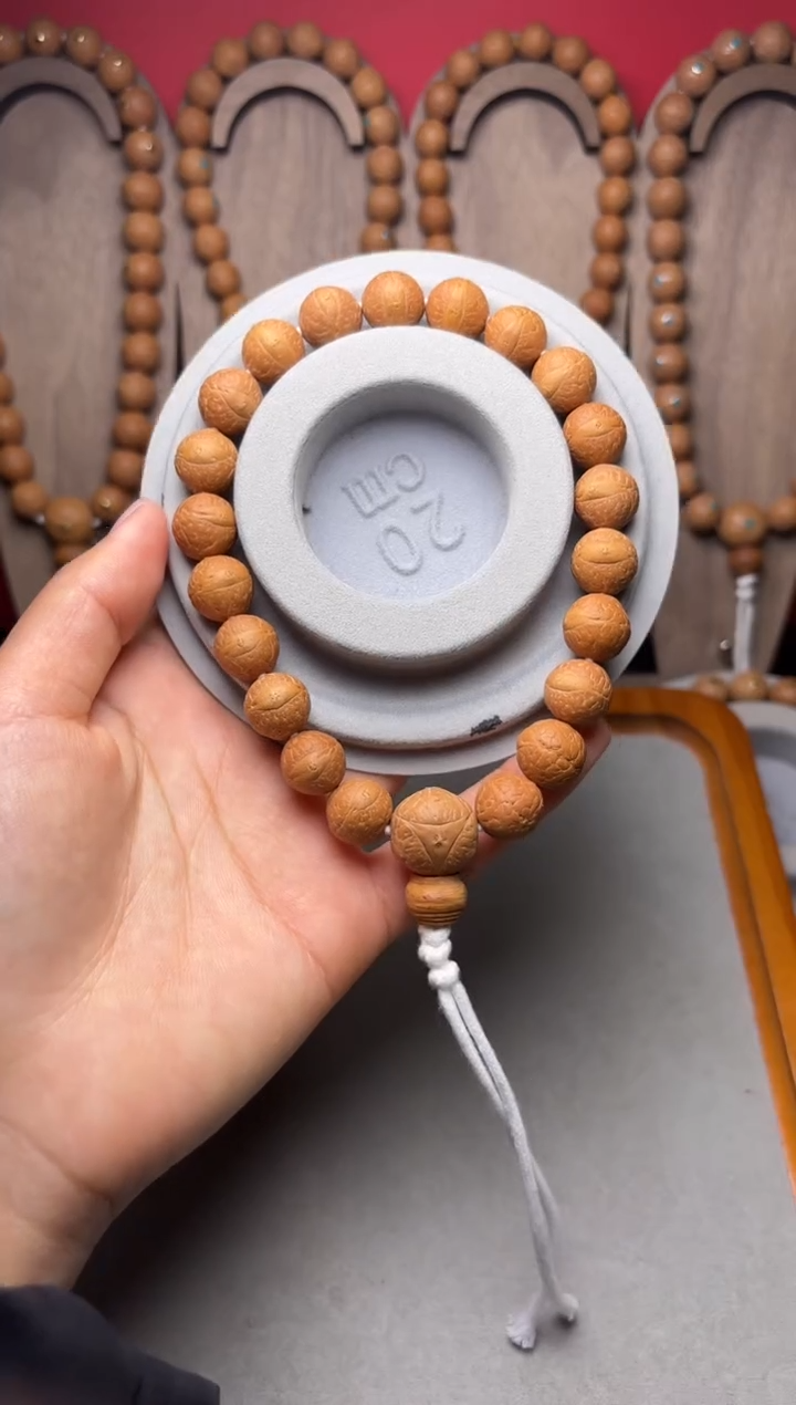 吊坠凤眼菩提12凤眼手串