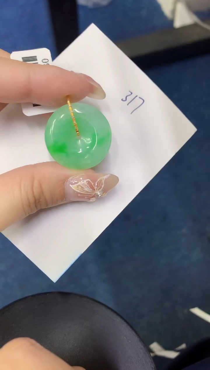 【闪购商品】翡翠颈饰18K金镶嵌00000000000