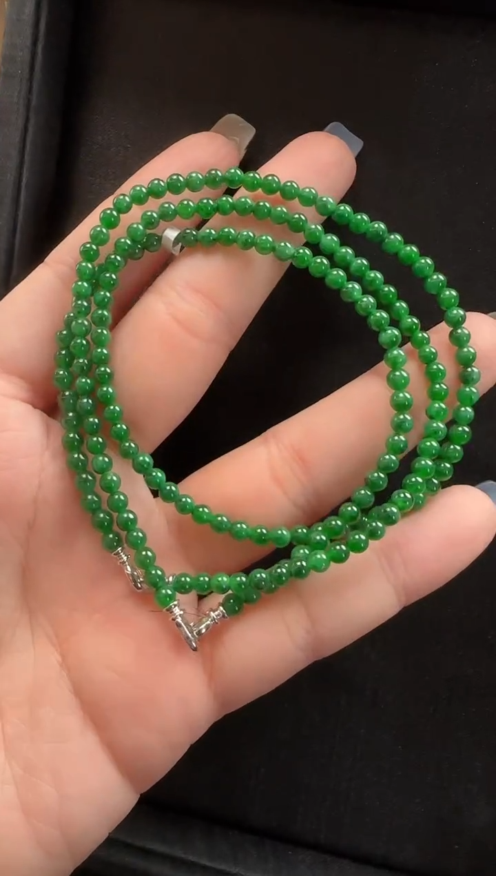 颈饰18K金镶嵌翡翠431玉珠一条