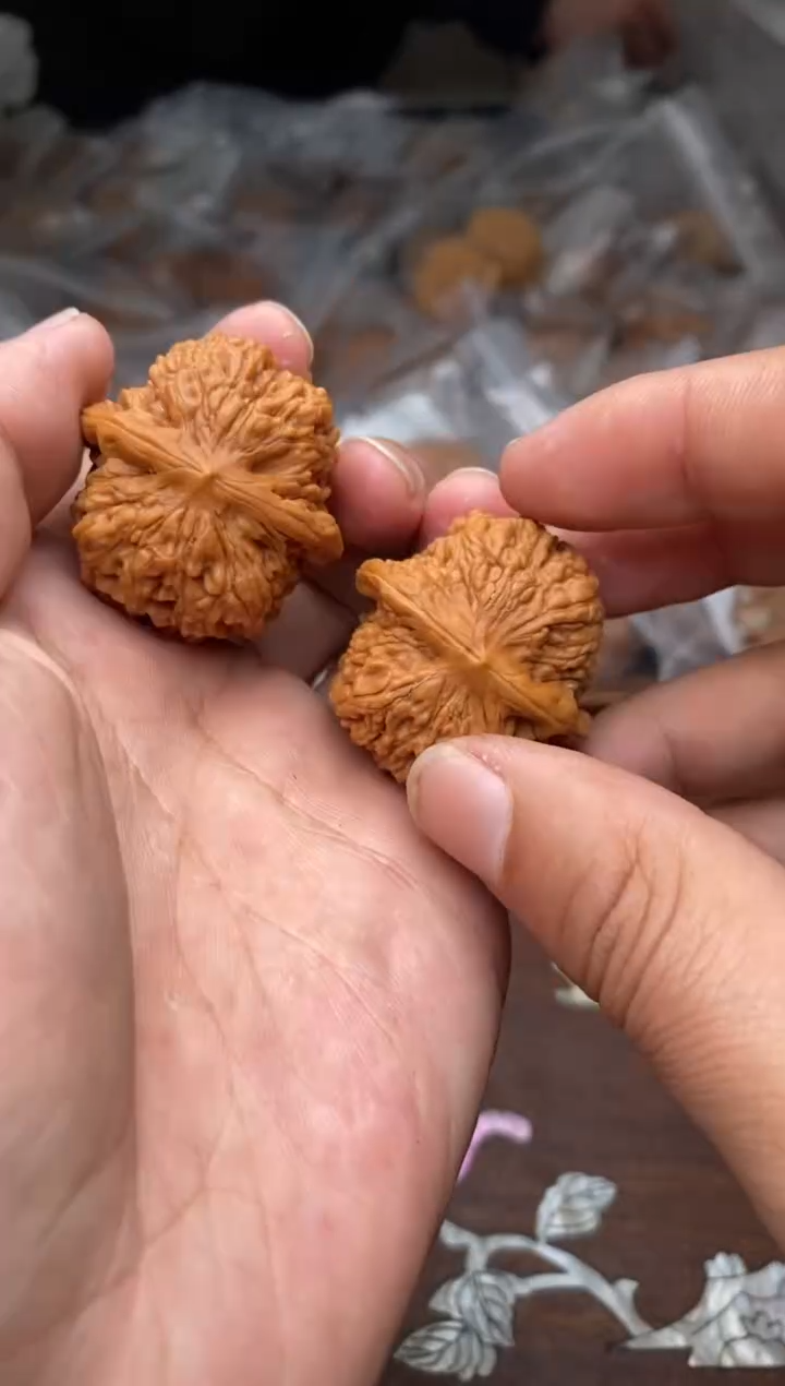 【闪购商品】文玩核桃把件A32号34尺兴隆