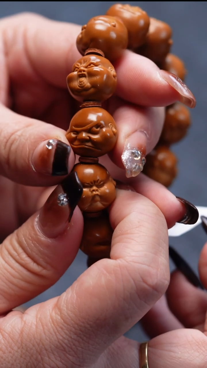 其他橄榄核橄榄核*