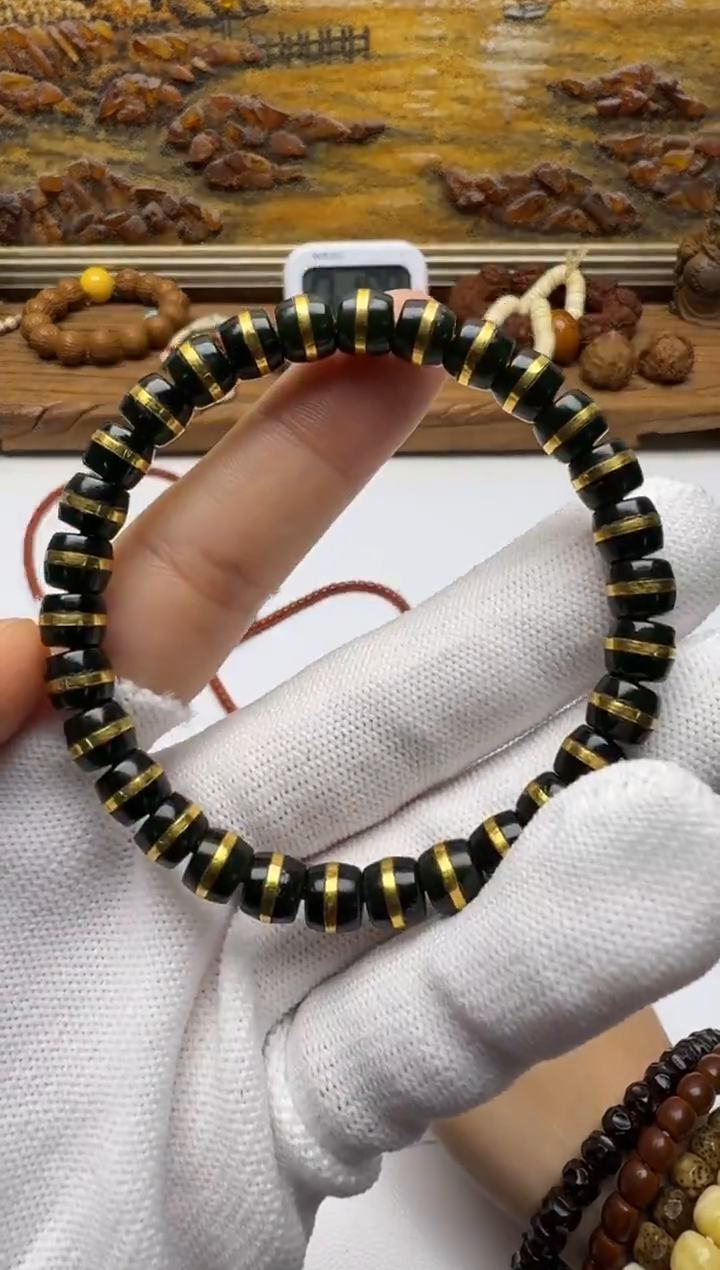 18K金镶嵌手串和田玉手串