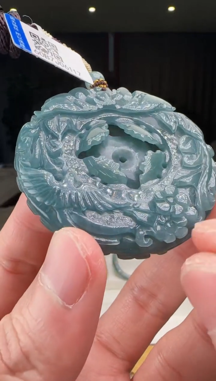 【闪购商品】翡翠吊坠(不含链)未镶嵌多样性发一DY@@60B7J06117