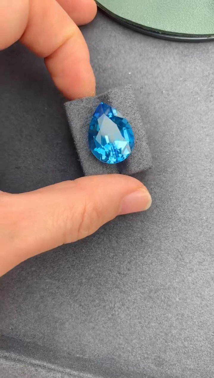 【闪购商品】托帕石裸石未镶嵌18ct托帕石