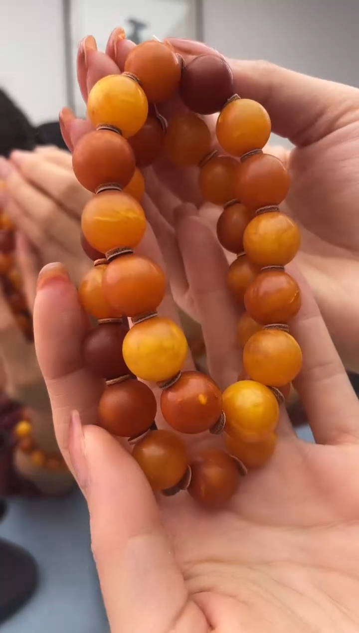 【闪购商品】蜜蜡珠宝奇石未镶嵌微瑕假一罚十，多样性发其一023