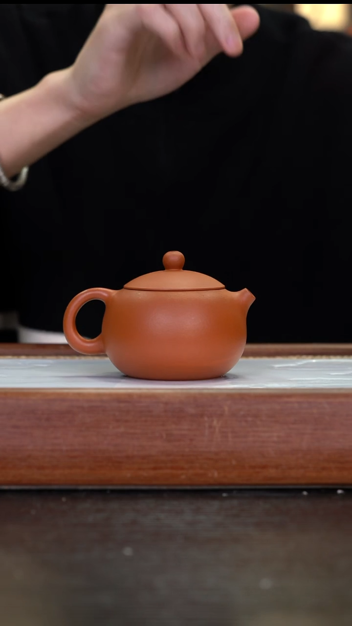 茶壶紫砂   LD   西施  赵庄朱泥    150cc