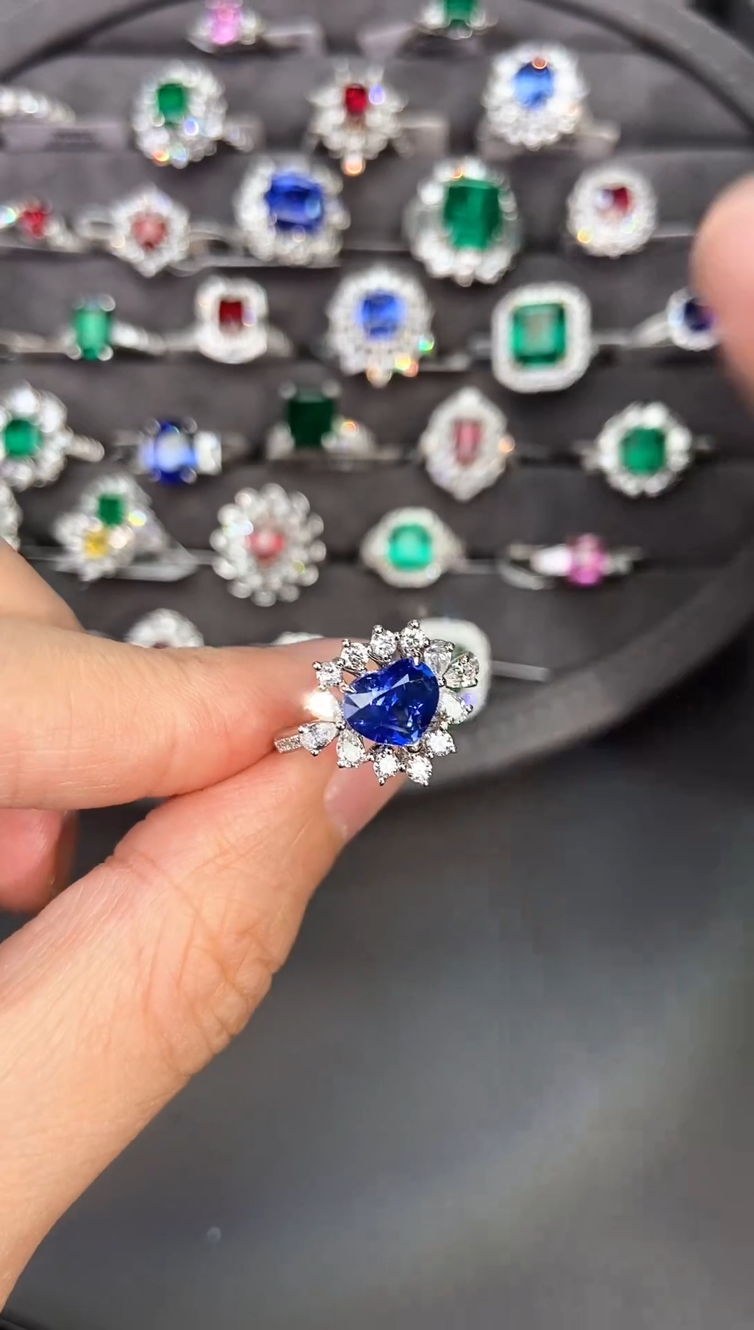 蓝宝石戒指18K金镶嵌【闪购】1.63ct/七天鉴赏