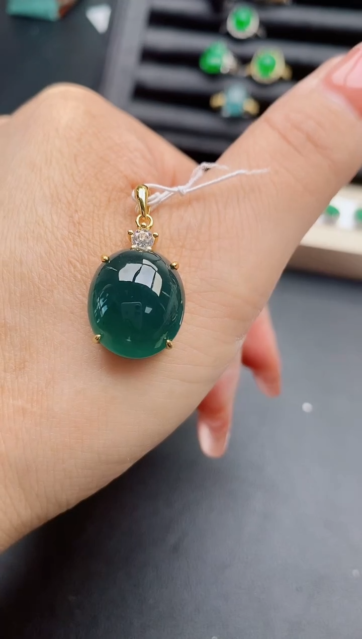 【闪购商品】翡翠吊坠(赠链)银S925镶嵌321312