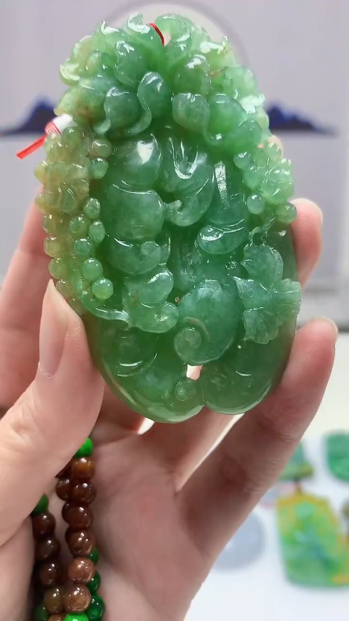 【闪购商品】定制翡翠未镶嵌4852zm-毛货挂件赠珠链113