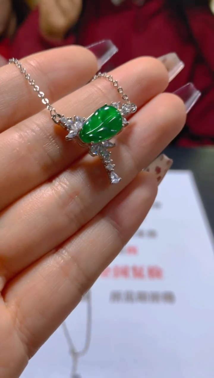 颈饰未镶嵌翡翠多样性发一