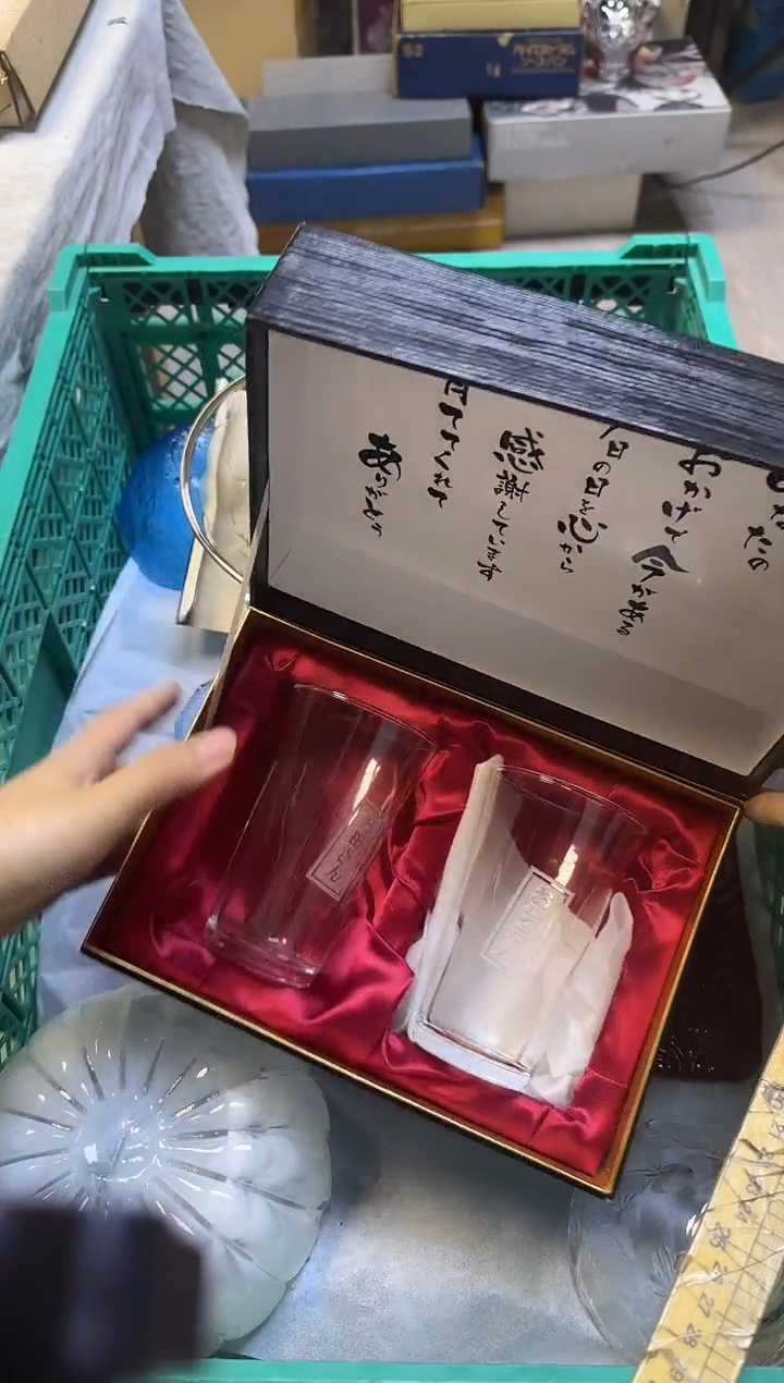 手工艺品玻璃b****3485