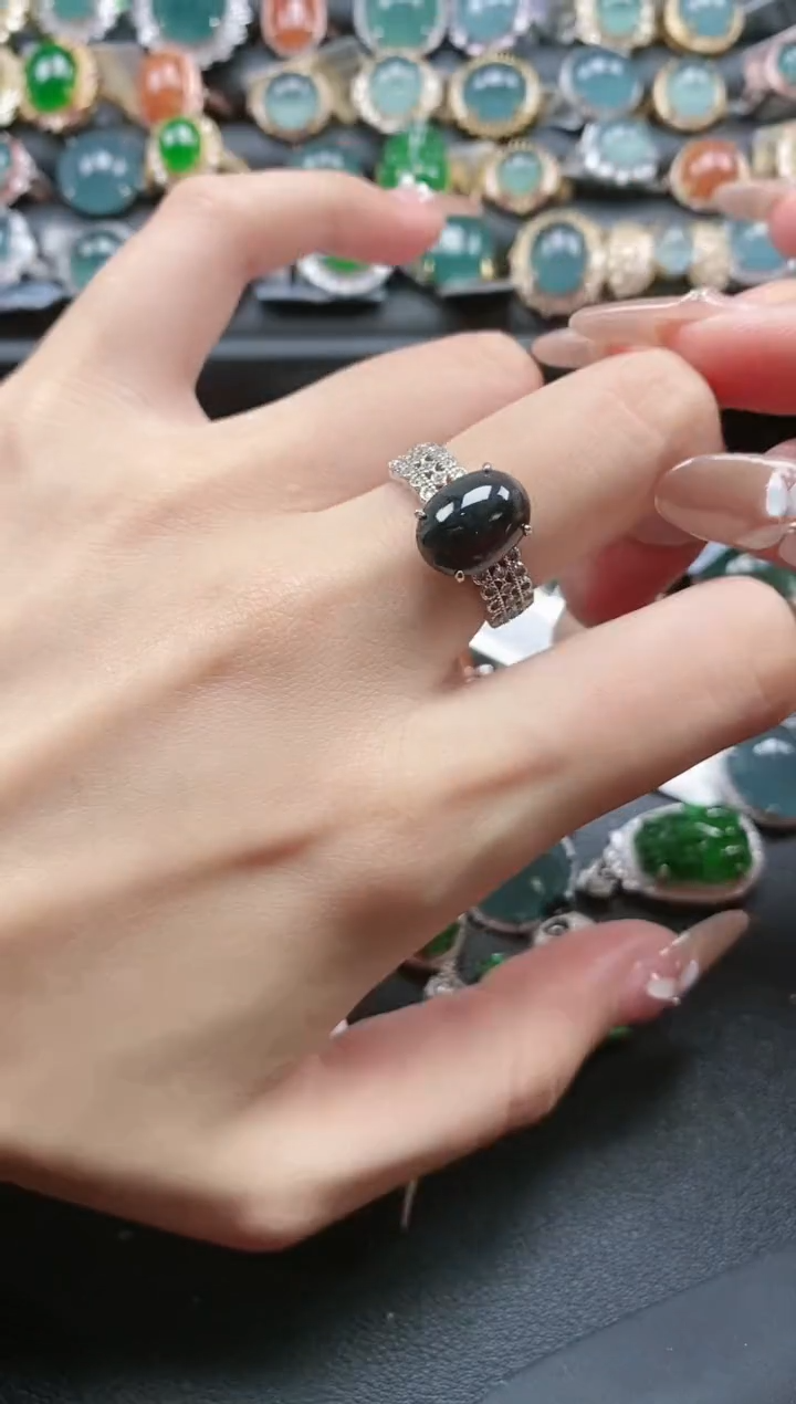 【闪购商品】翡翠戒指银S925镶嵌51511