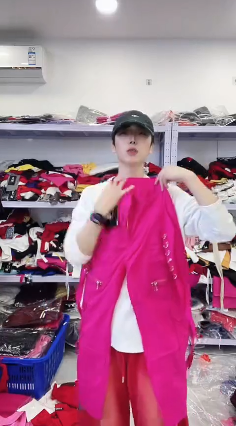 闪电购精品女装 162 S