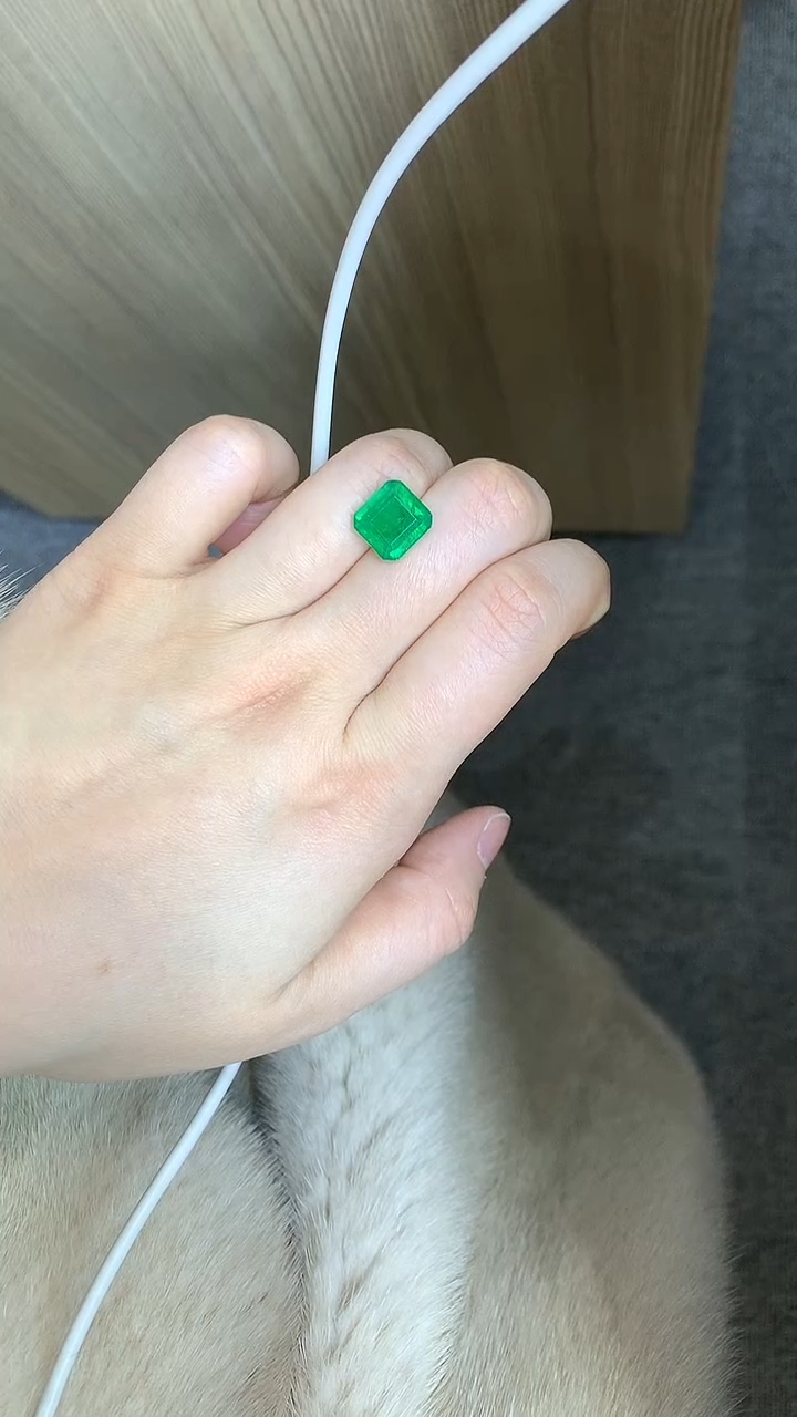 【闪购商品】祖母绿裸石未镶嵌祖母绿裸石4.56ct