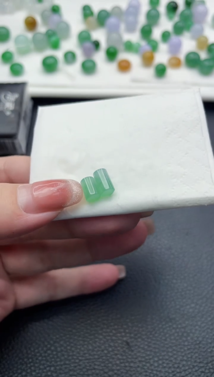 【闪购商品】定制翡翠未镶嵌珠子