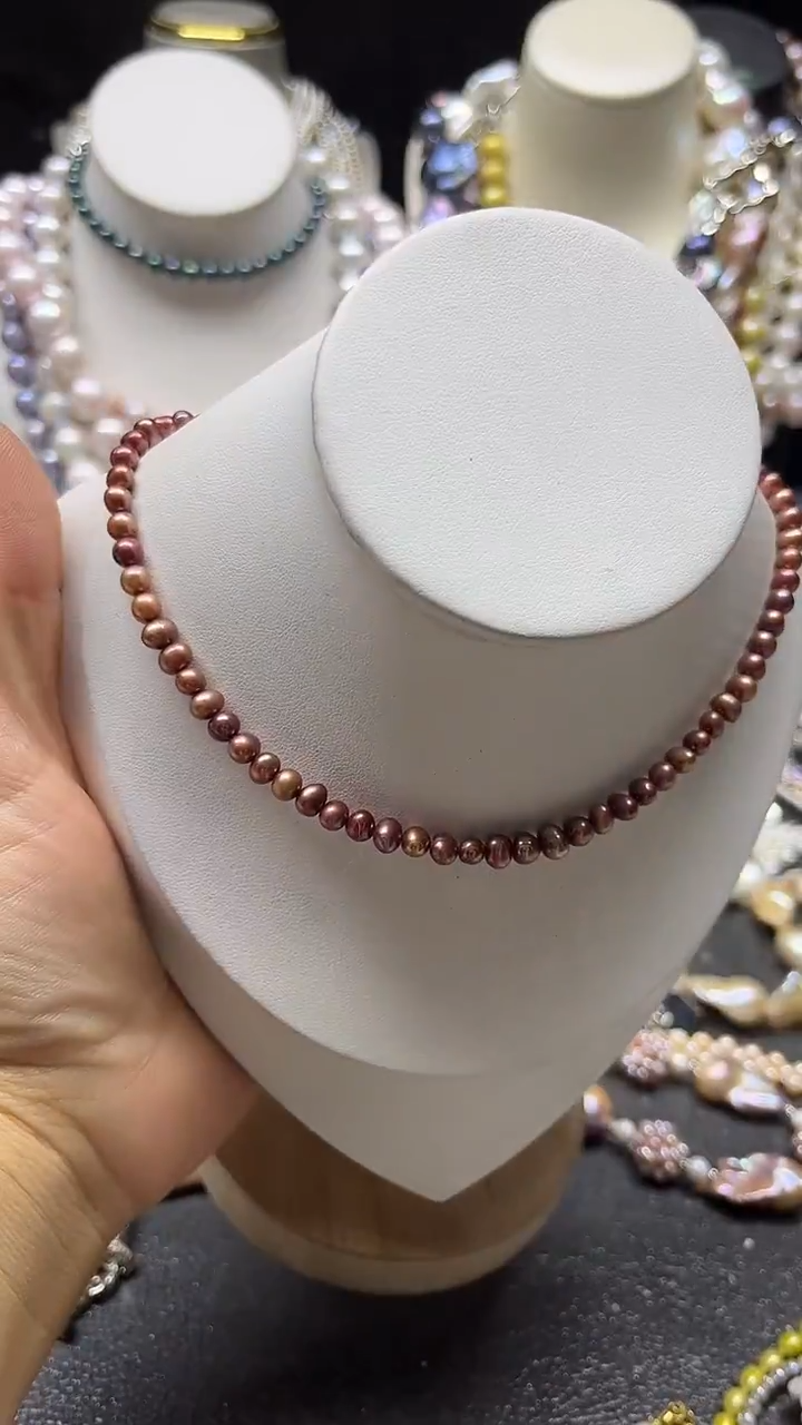 颈饰未镶嵌淡水珍珠多人