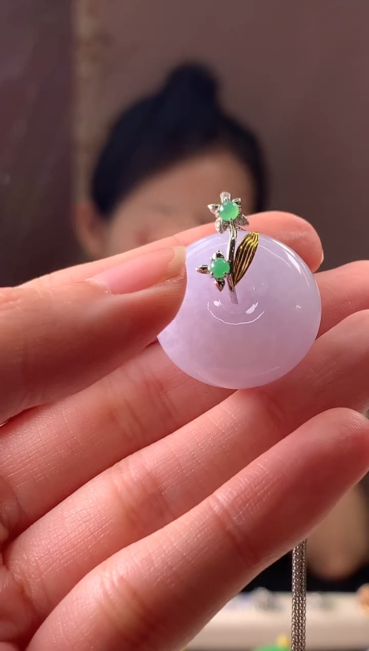 翡翠18K金镶嵌吊坠(赠链)吊坠