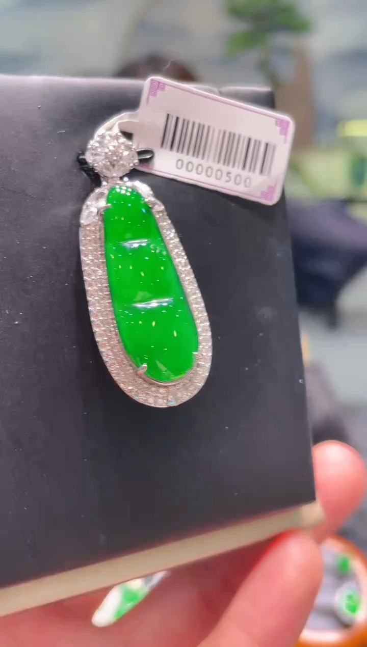 【闪购商品】翡翠吊坠(不含链)未镶嵌A13天然A货翡翠