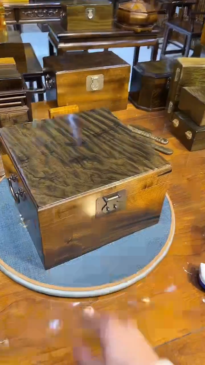 乌木类成套家具瘤疤珠宝箱 s20