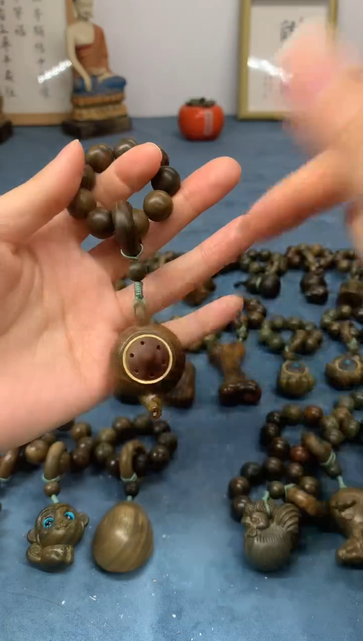 【闪购商品】维腊木（绿檀）把件把把壶香囊 送1瓶香丸