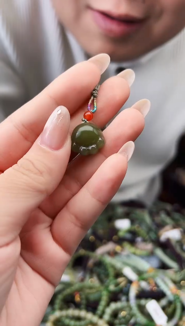 颈饰未镶嵌和田玉多样性发货拍一发一