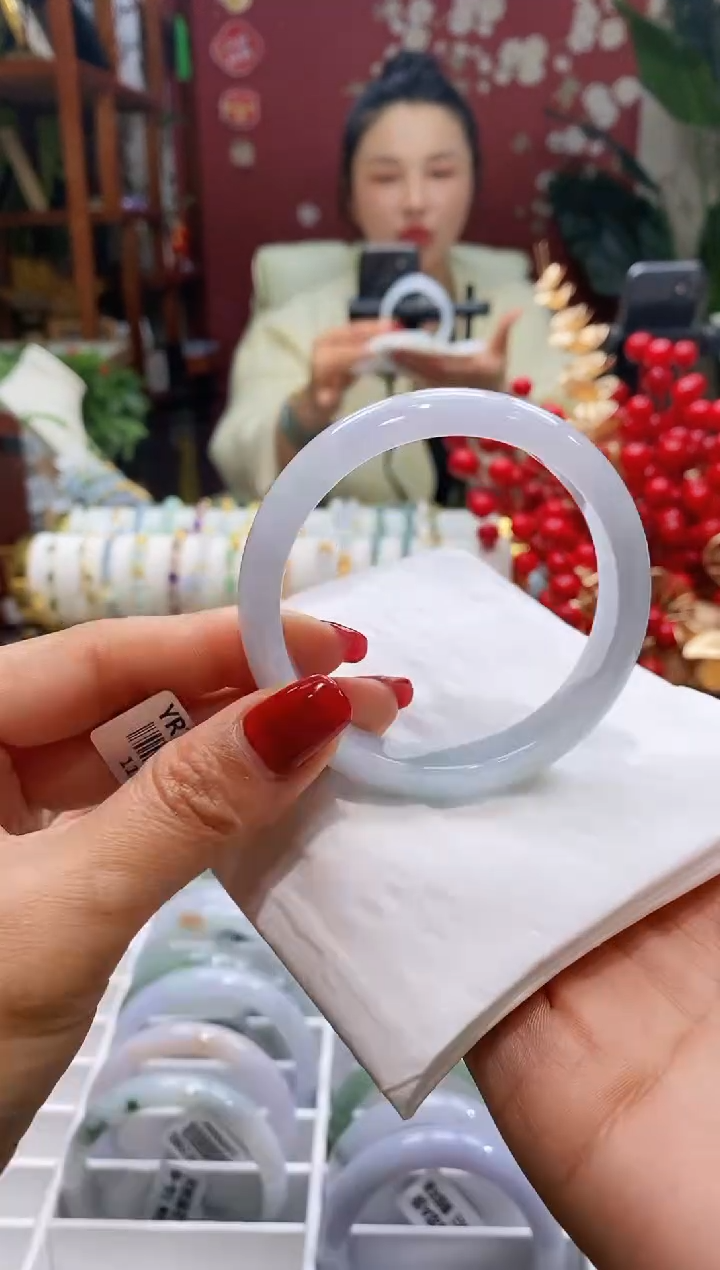 【闪购商品】翡翠手镯未镶嵌136蓝紫5556/12.3*7.3