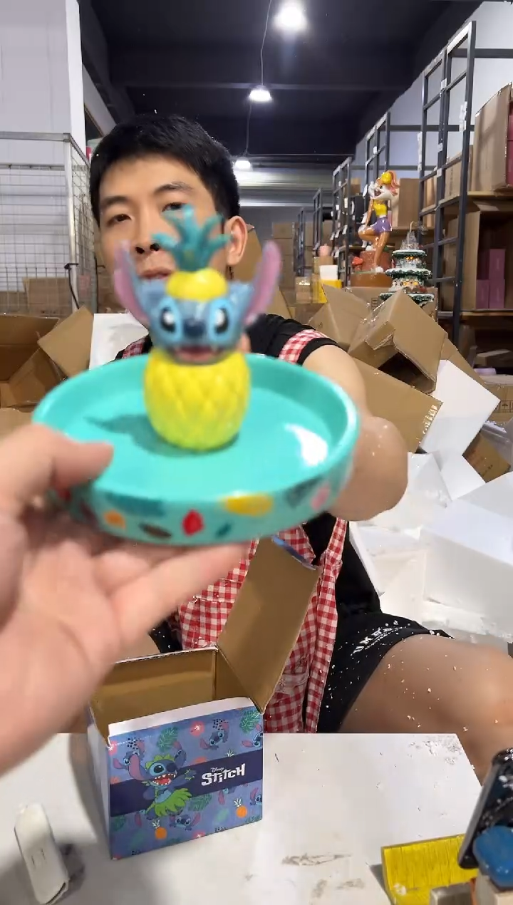 瓷片原盒史迪仔菠萝首饰盘