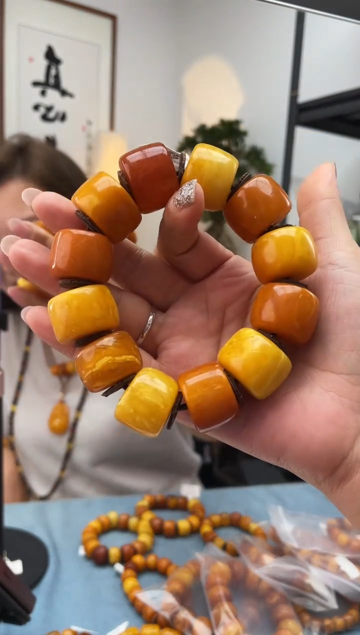 【闪购商品】琥珀珠宝奇石未镶嵌微瑕095 23