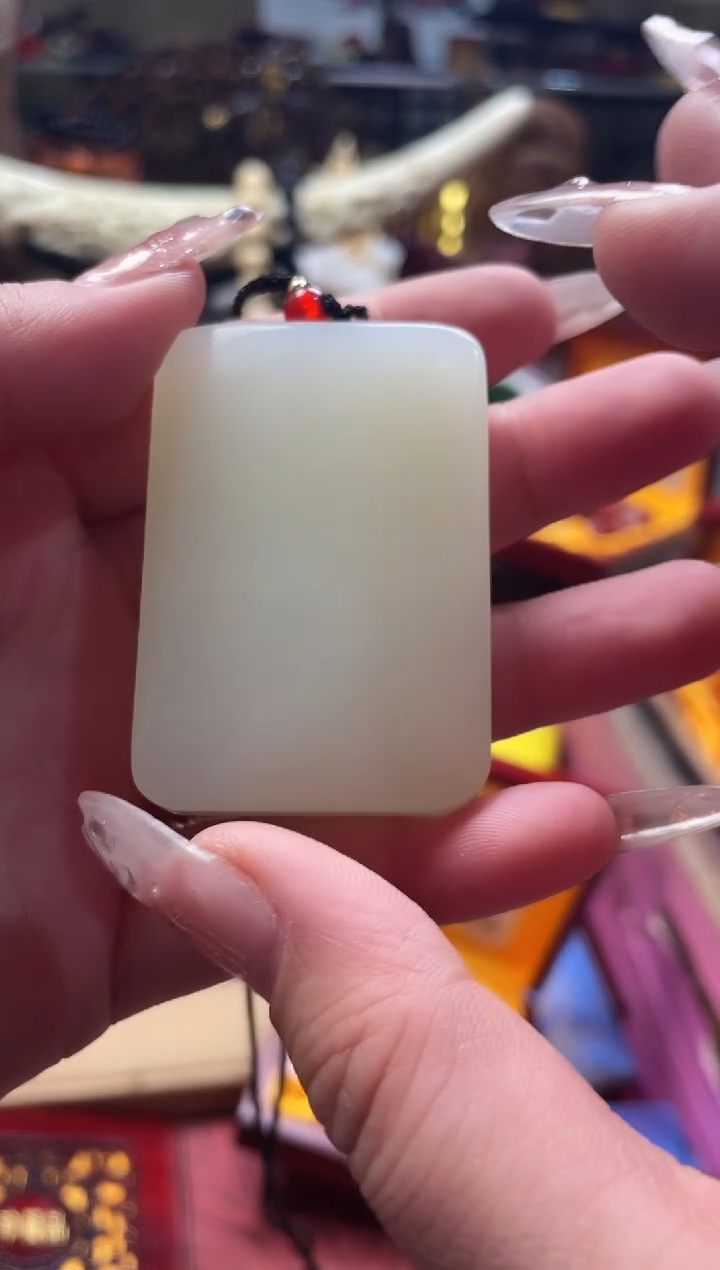 【闪购商品】和田玉把件未镶嵌无事和白